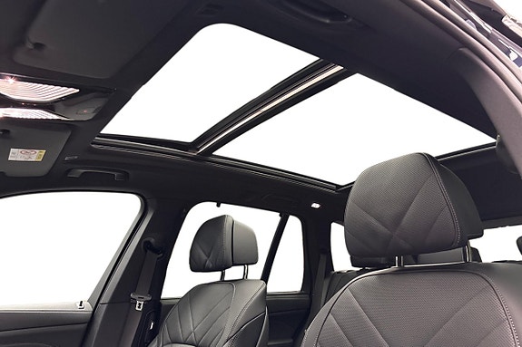 BMW X5 14 of 14