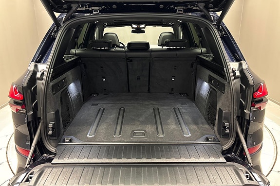 BMW X5 13 of 14