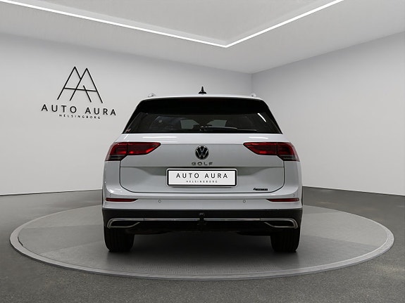 Volkswagen Golf Alltrack 5 of 19