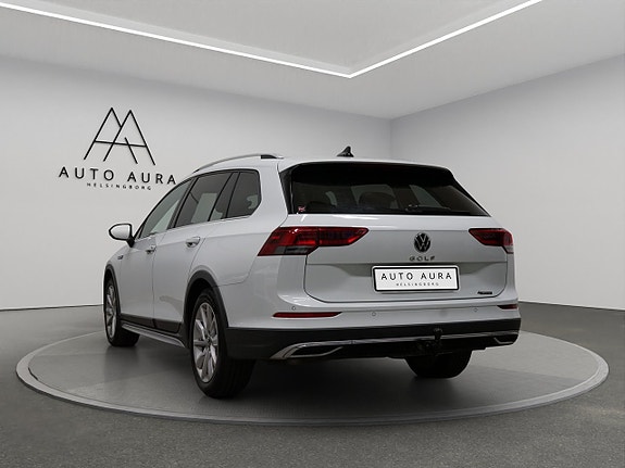 Volkswagen Golf Alltrack 4 of 19