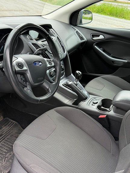 Ford Focus 6 of 8
