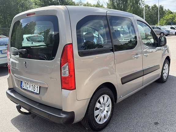 Peugeot Partner Tepee 4 of 5