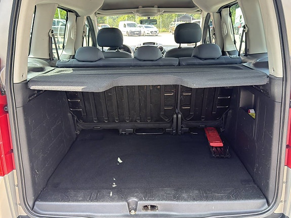 Peugeot Partner Tepee 6 of 13