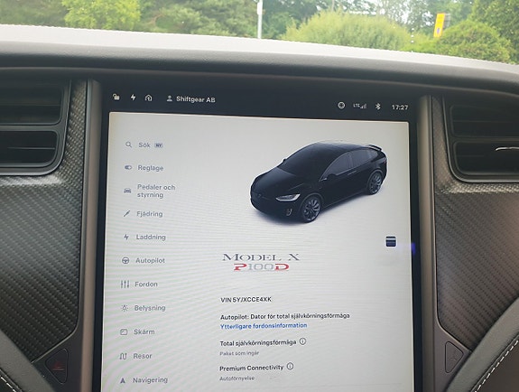 Tesla Model X 9 of 30