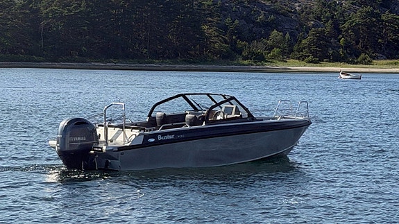 Buster XXL -2020