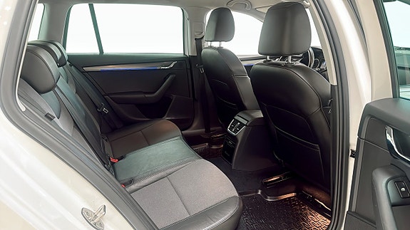 Skoda Octavia 5 of 5