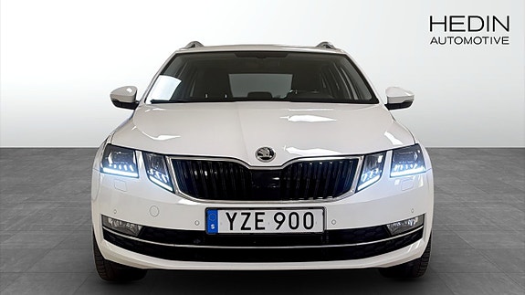 Skoda Octavia 8 of 19
