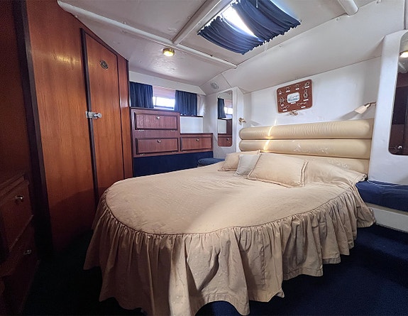 Fairline Turbo 36 12 of 12