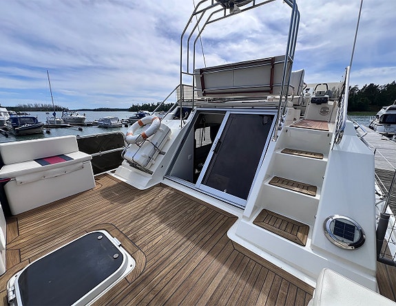 Fairline Turbo 36 9 of 12