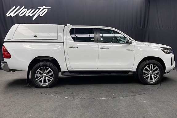 Toyota HiLux 3 of 23