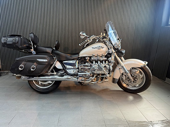 Honda Powersports F6C 12 of 12