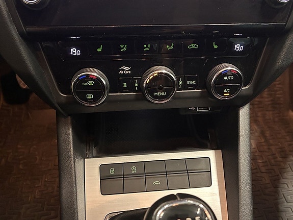 Skoda Octavia 18 of 19