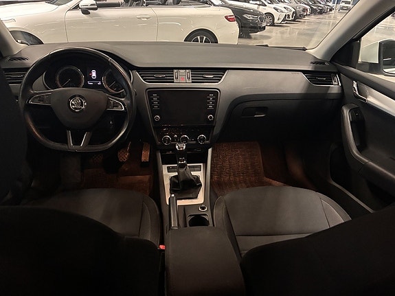 Skoda Octavia 15 of 19