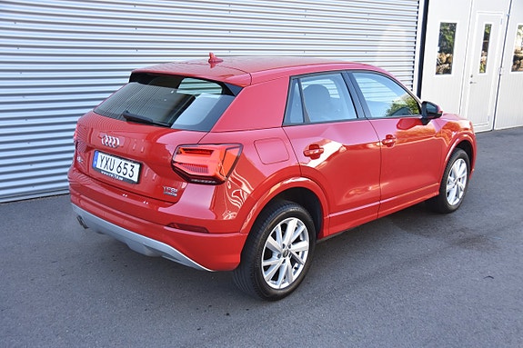 Audi Q2 9 of 18