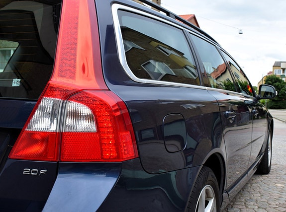 Volvo V70 6 of 7