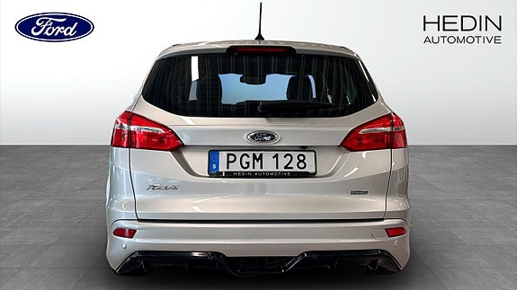 Ford Focus 7 of 12