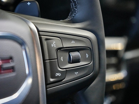GMC Sierra 14 of 21