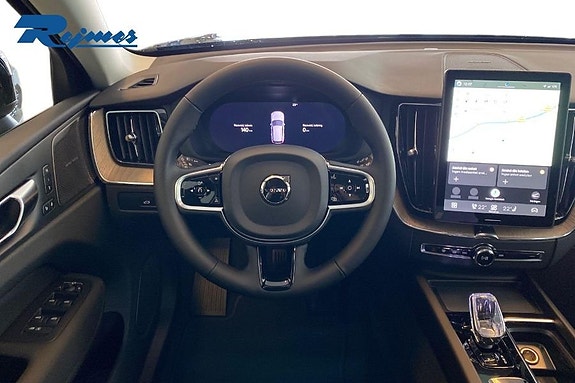 Volvo XC60 6 of 20