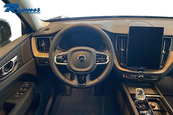Volvo XC60 6 of 20