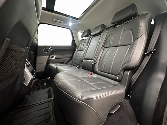 Land Rover Range Rover Sport 29 of 30