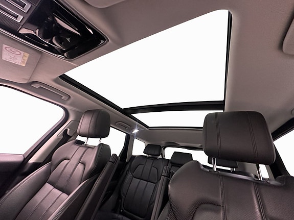 Land Rover Range Rover Sport 12 of 30