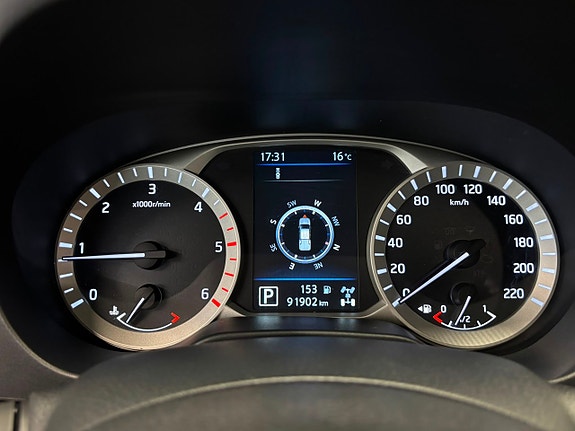Nissan Navara 19 of 28