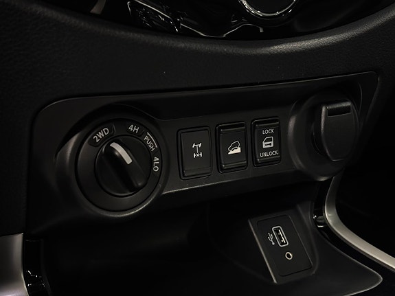 Nissan Navara 22 of 28