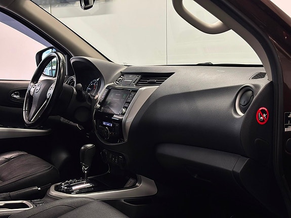 Nissan Navara 27 of 28