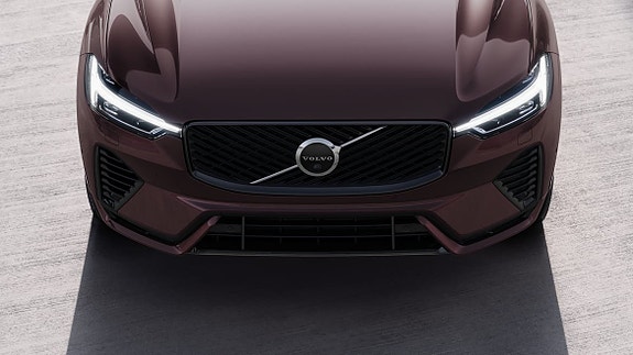 Volvo XC60 10 of 27