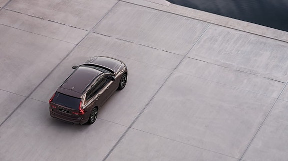 Volvo XC60 15 of 27