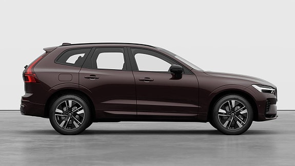 Volvo XC60 8 of 27