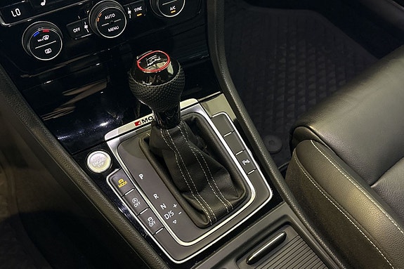 Volkswagen Golf I 21 of 29