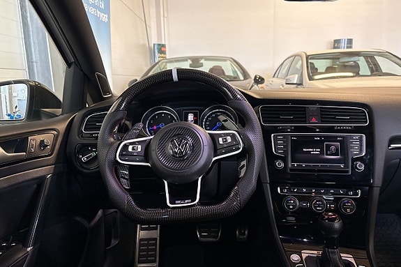 Volkswagen Golf I 27 of 29