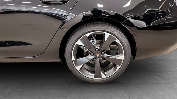 Cupra Leon 6 of 15