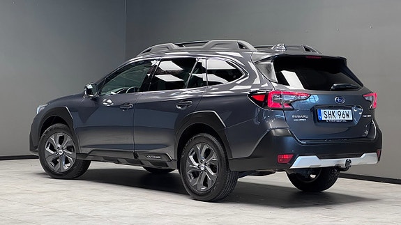 Subaru Outback 14 of 19
