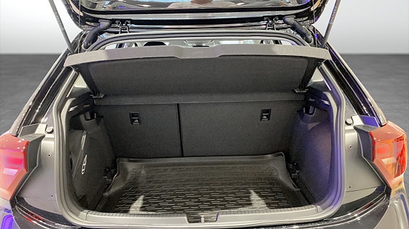 Volkswagen Polo 12 of 12
