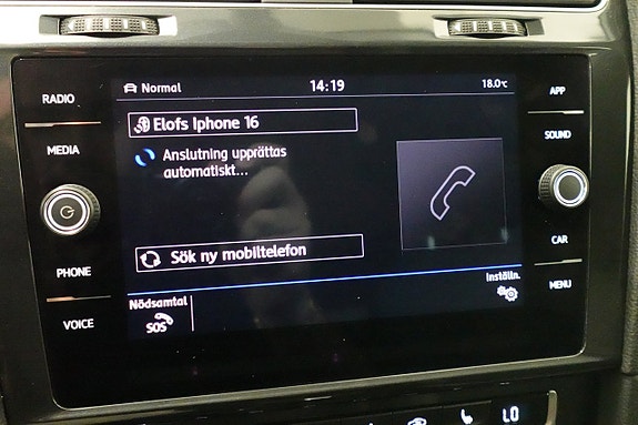 Volkswagen Golf Alltrack 12 of 21