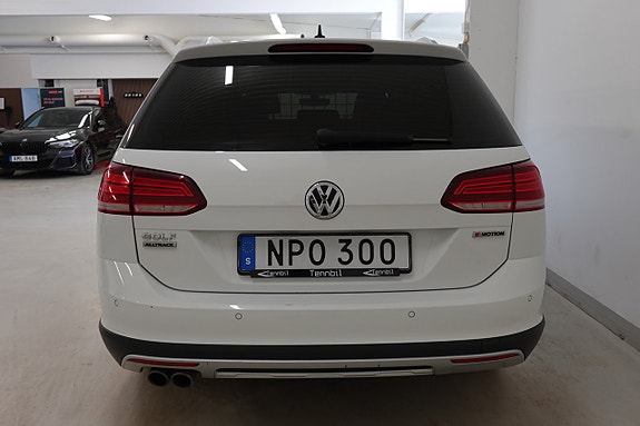Volkswagen Golf Alltrack 21 of 21