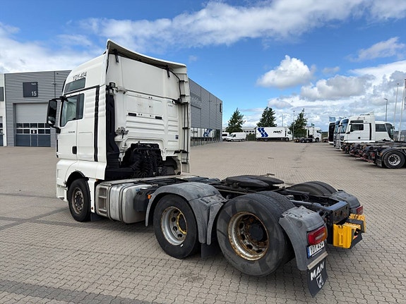 Dragbil MAN TGX 28.480 6X2-2 -2016 3 of 3
