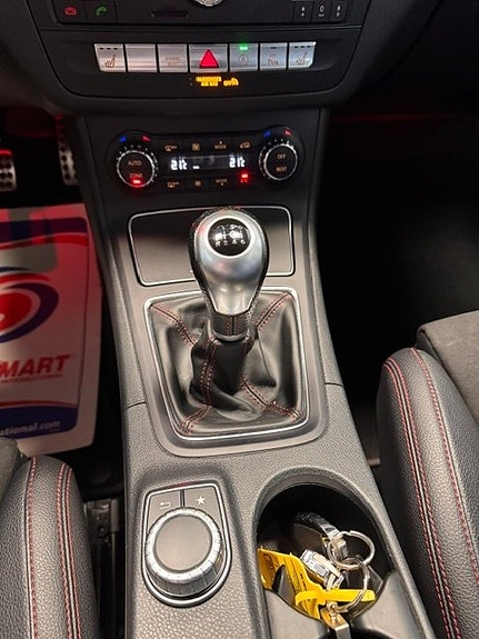 Mercedes-Benz B180 d 10 of 18