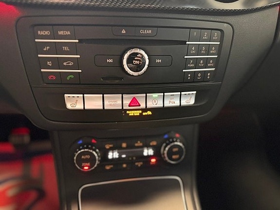 Mercedes-Benz B180 d 11 of 18