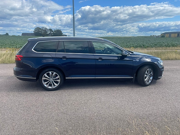 Volkswagen Passat 5 of 5