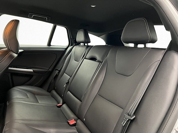 Volvo V60 28 of 30