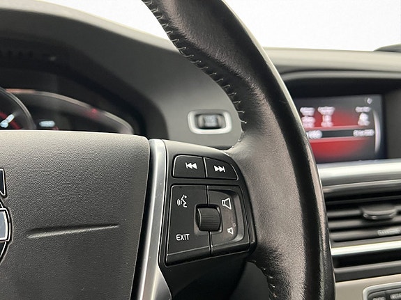 Volvo V60 17 of 30