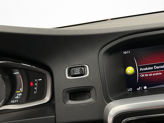 Volvo V60 19 of 30