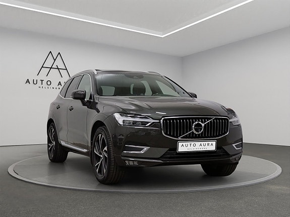 Volvo XC60 3 of 26