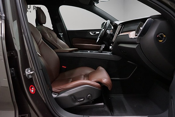 Volvo XC60 22 of 26