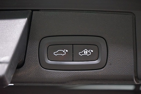 Volvo XC60 25 of 26