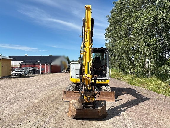 Bandgrävare New Holland E70BSR-2 2 of 5