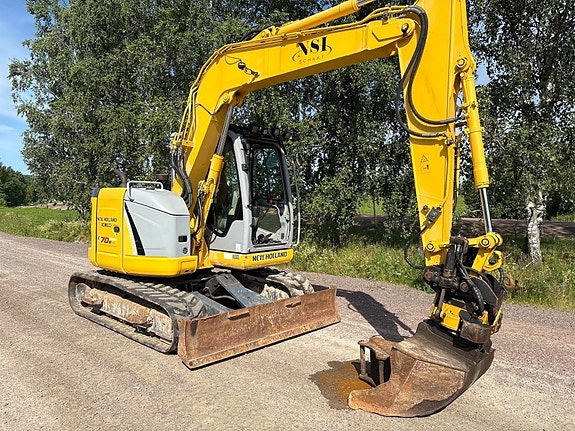 Bandgrävare New Holland E70BSR-2 3 of 5